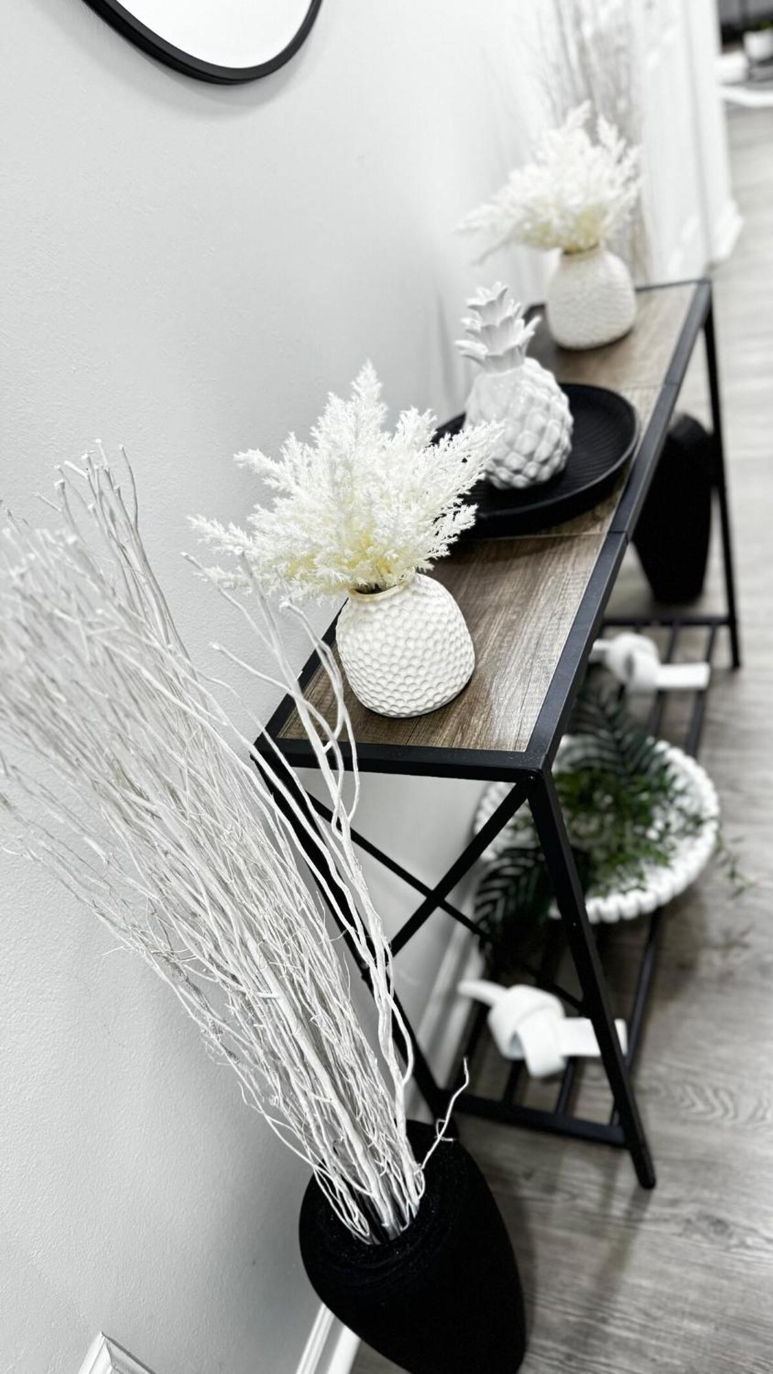 Cozy Corner Escape Entire In *