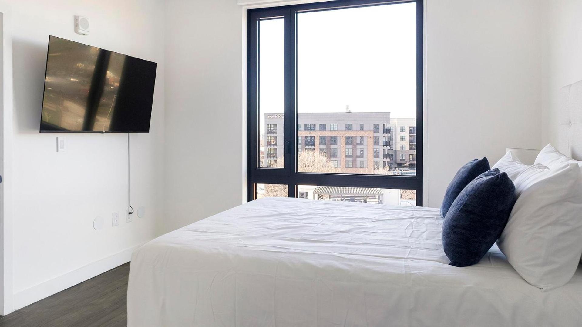 Landing Beautiful 1bd In Uptown * Charlotte