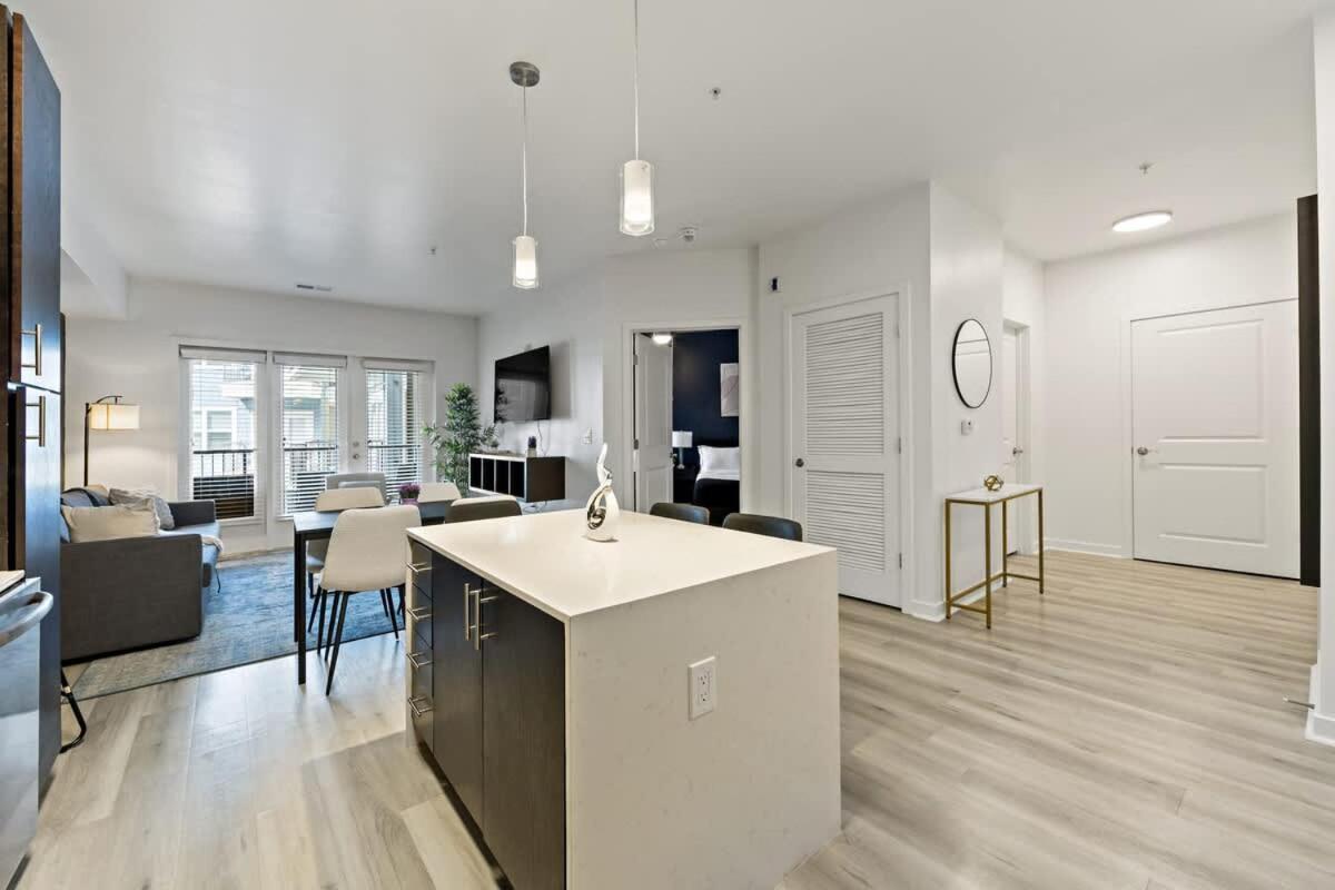 Midtown Gem Steps To Uptown & Queens Apartment *