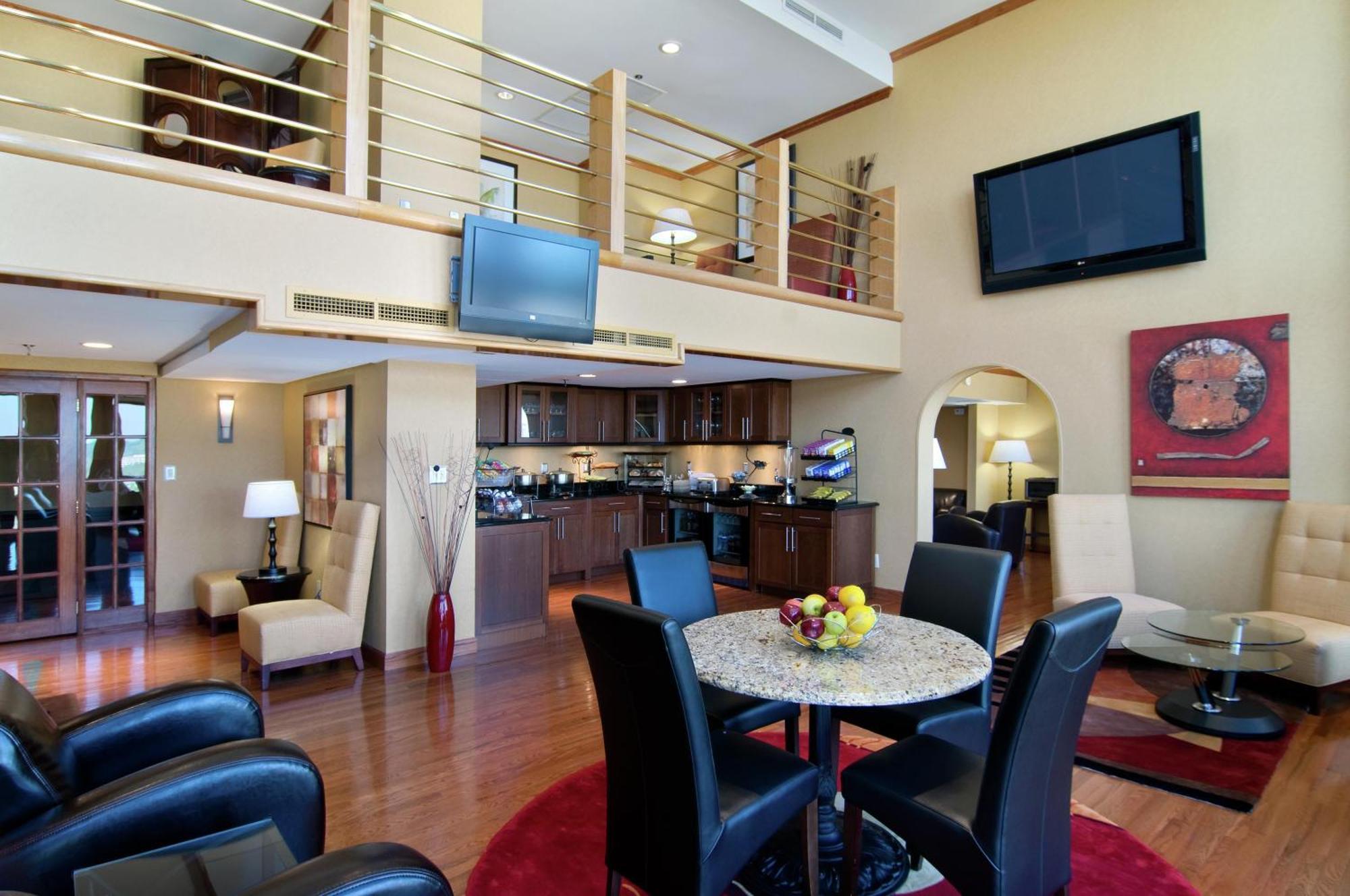 Hilton Place Hotel