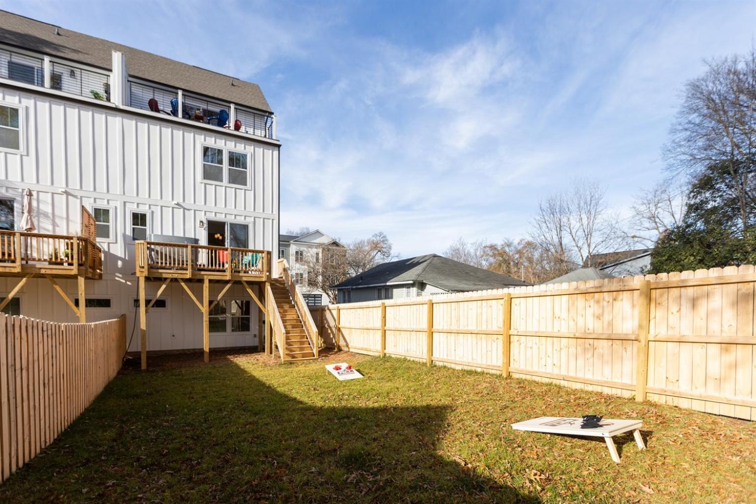 Hot Tub Game Rooftop Fire Pit Uptown Holiday home *