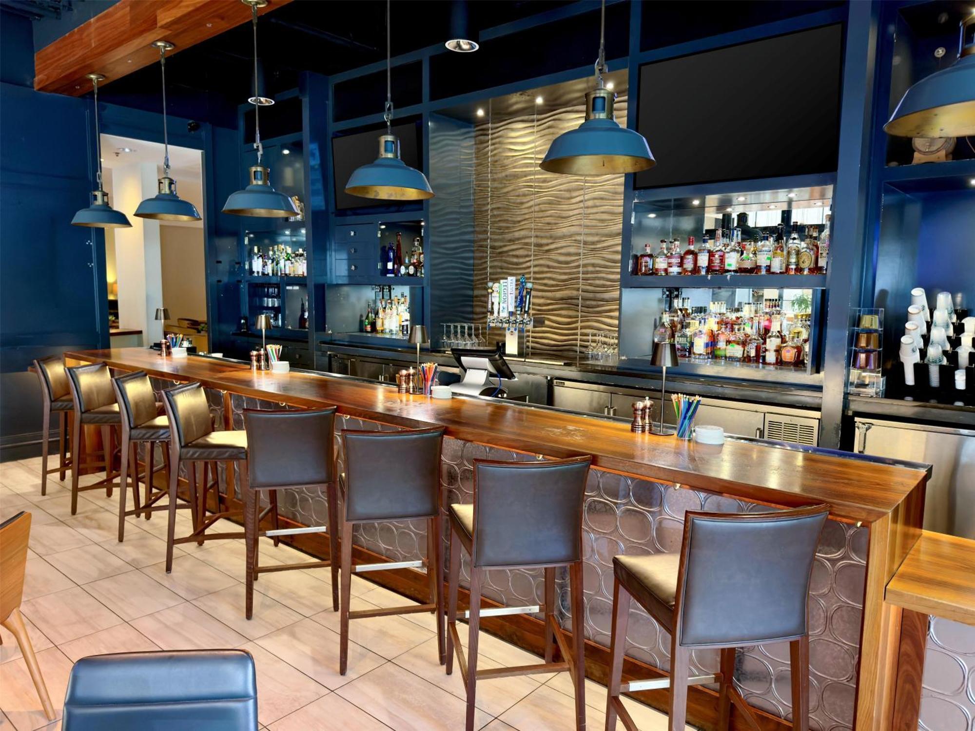 Sonesta Lower South End Hotel 4*