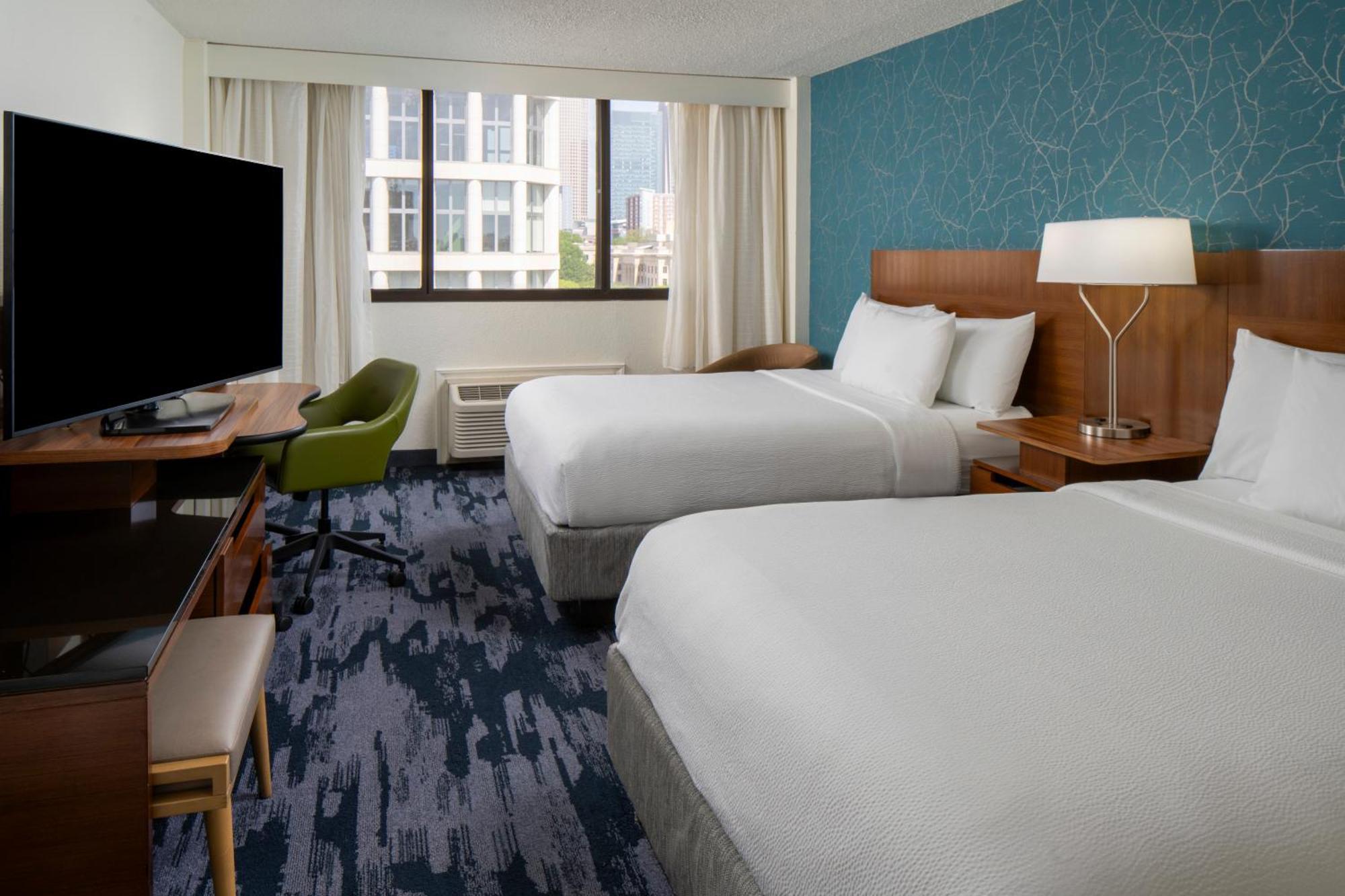 Hotel Fairfield & By Marriott Uptown
