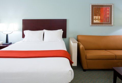 Express Arrowood By Ihg 2* Charlotte