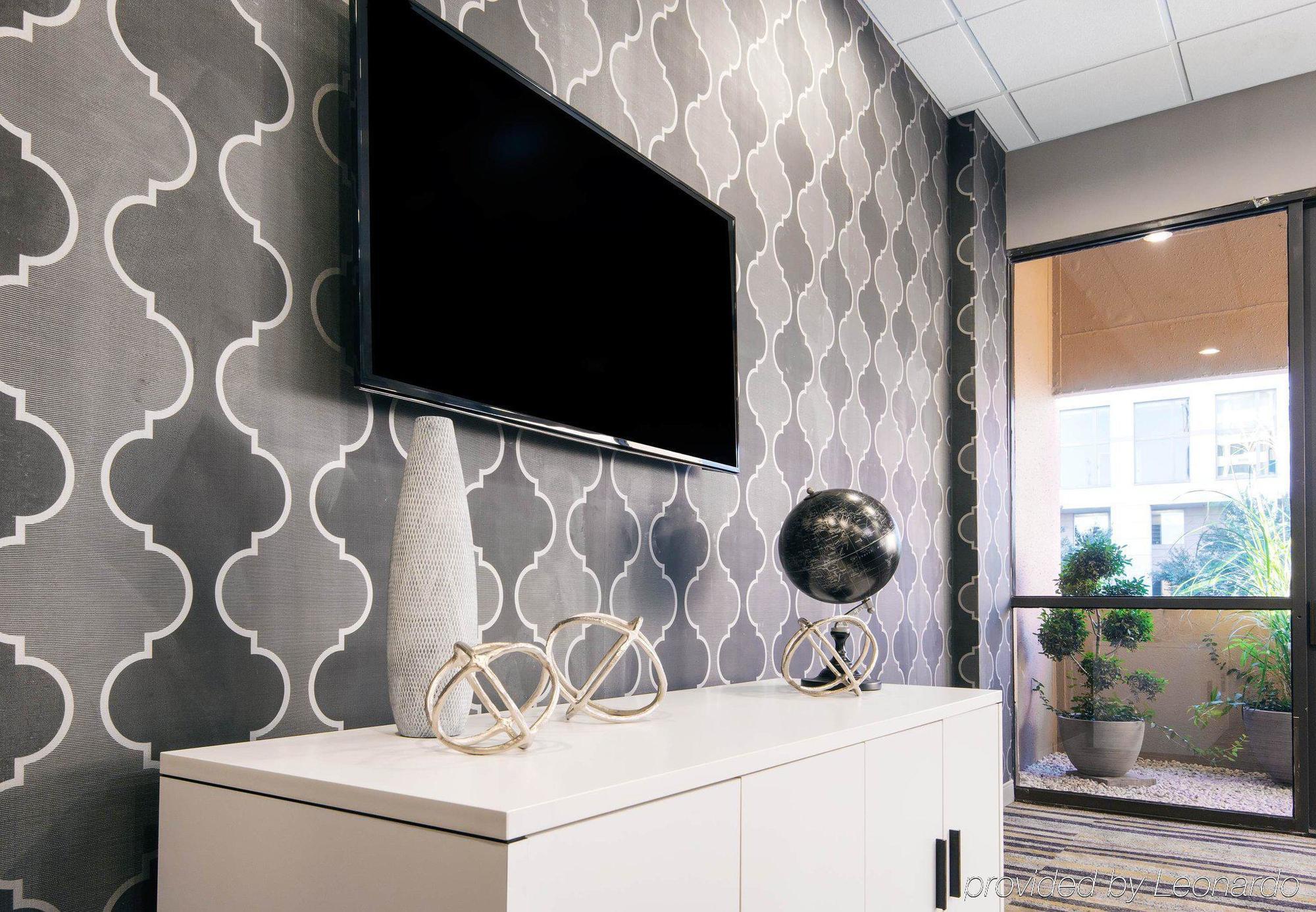 Fairfield & By Marriott Uptown