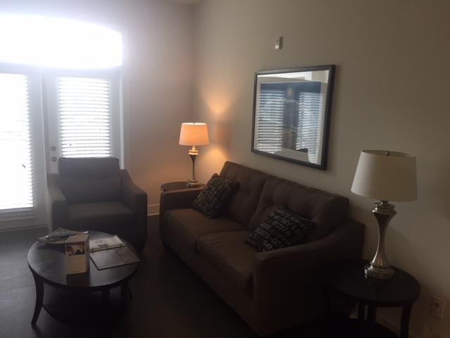 Apartment Oakwood At Presley Uptown *