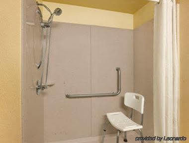 Baymont By Wyndham Charlotte-airport Coliseum Charlotte