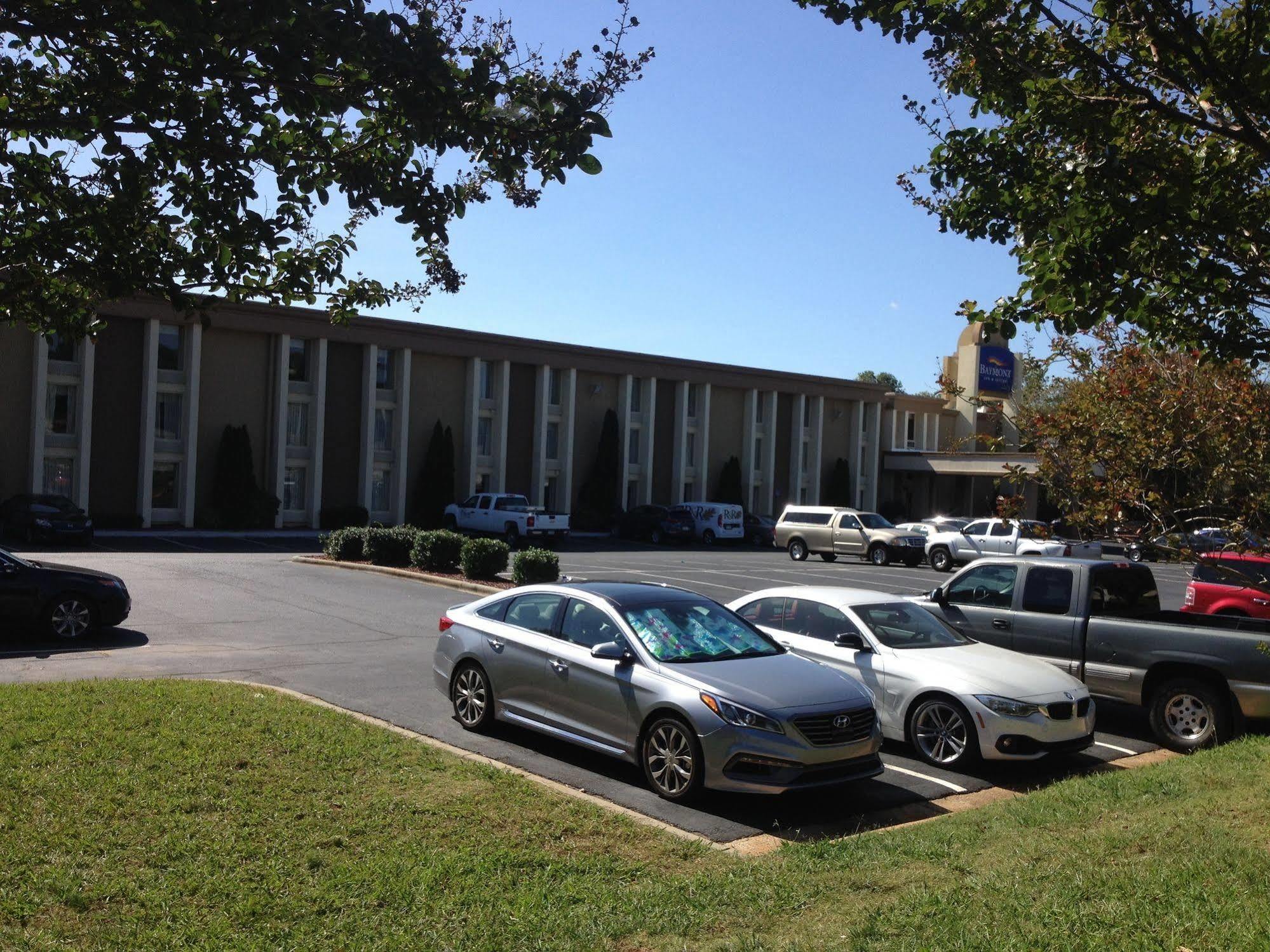 Baymont By Wyndham Charlotte-airport Coliseum Hotel 2*