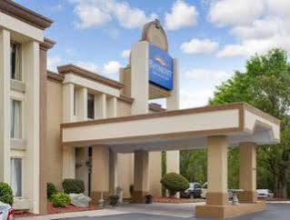 Baymont By Wyndham Charlotte-airport Coliseum