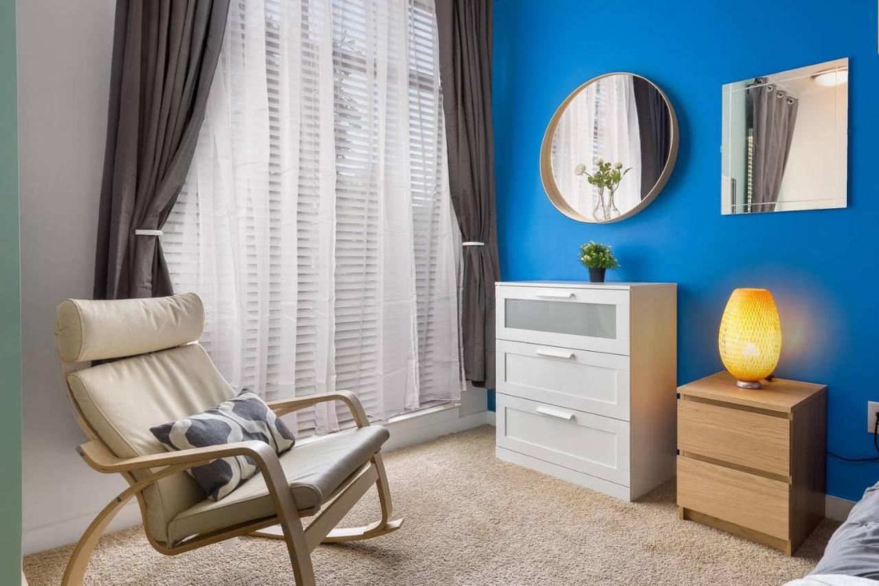 Trifecta Ace Location Pool & Gym Superhost Apartment Charlotte