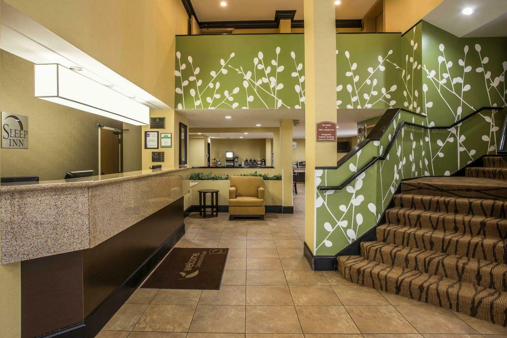Sleep Northlake 4*