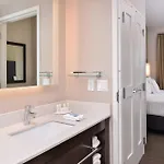 Hotel By Marriott Northlake Charlotte