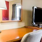 Rodeway North End Inn Charlotte