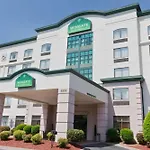 Wingate By Wyndham Charlotte Airport