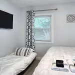 Apartment 2br 1ba Duplex House King Beds Great For Small Groups Close To Uptown Attractions Charlotte