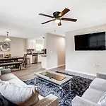 Cozy, 1-level - 5 Miles To Uptown Clt Charlotte