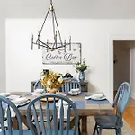 Historic Cherry Bungalow House - Midtown Uptown