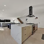Amazing Views Rooftop Patio, Gym And Game Holiday home Charlotte
