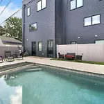 Amazing Views Rooftop Patio, Gym And Game * Charlotte
