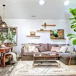 Rare Downtown Matthews Walk 2 Shops Restauraunts Hike Clt 2 Bedroom Not 3Br