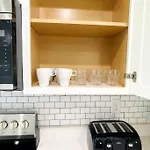 Holiday home Modern Near Uptown Clt, Airport And Charlotte