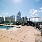 2Br Uptown Furnished Apartment Near Truist Fields Apts