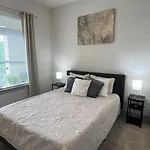 Spacious Luxury 2 Bedroom-2 Bath Apt In Uptown With Balcony -80