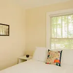 Cozy Center City Cottage*Walk To Center City