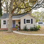 Stylish Charlotte Home With Smart Tv 1 Mi To Noda!
