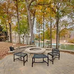 Cheerful Wylie With Fire Pit! Holiday home Charlotte