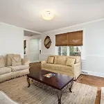 Holiday home Walking Distance To Restaurants Bars And Breweries *
