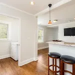 Walking Distance To Restaurants Bars And Breweries Holiday home