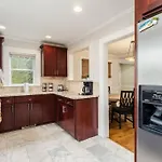 Holiday home Walking Distance To Restaurants Bars And Breweries Charlotte