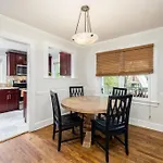 Holiday home Walking Distance To Restaurants Bars And Breweries