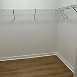 Uptown Luxury Near It All Apartment *