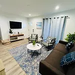 Holiday home Modern Near Uptown Clt, Airport And *