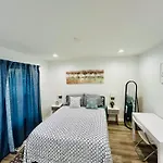 Holiday home Modern Near Uptown Clt, Airport And Charlotte