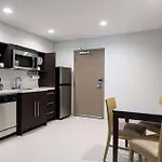 Home2 By Hilton Research Park Hotel 3*
