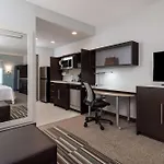 Hotel Home2 By Hilton Research Park 3*