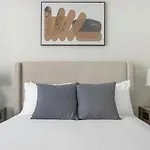 Landing - Modern Apartment With Amazing Amenities