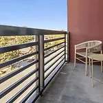 Apartment Landing Modern With Amazing Amenities Charlotte