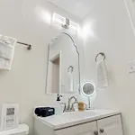 Vibrant South Clt Oasis, 3brs, Patio, Fire Pit Holiday home