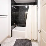 Queen Classic Apartment *