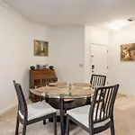 Apartment Cozy 1-br With A Seasonal Pool *