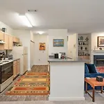 Cozy 1-br With A Seasonal Pool Charlotte