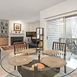 Apartment Cozy 1-br With A Seasonal Pool Charlotte