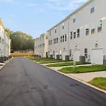 Brand New Build 10 Min- Uptown