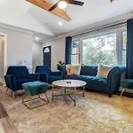 3br Getaway, Hot Tub & Mini Golf Fun * Charlotte