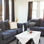 Delightful Home At Bancroft