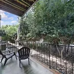2 Bedroom In Heart Of Clt *